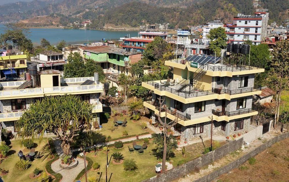 Hotel Mandala Pokhara Esterno foto